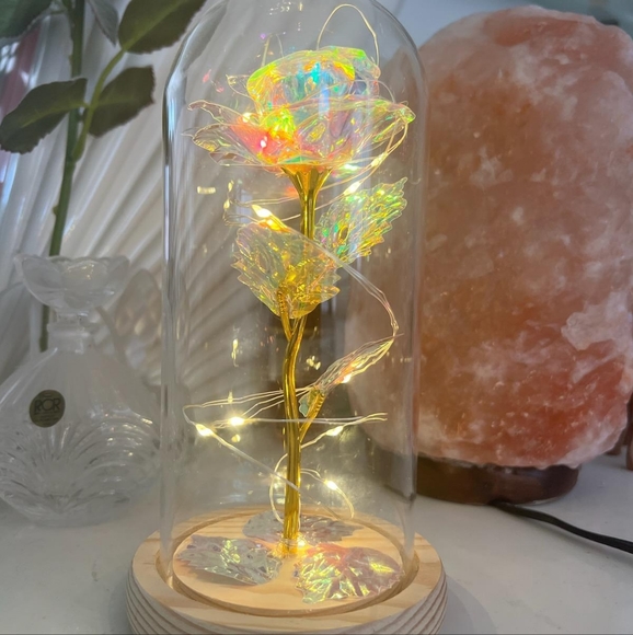 BNIB Crystal Rose - Picture 1 of 1